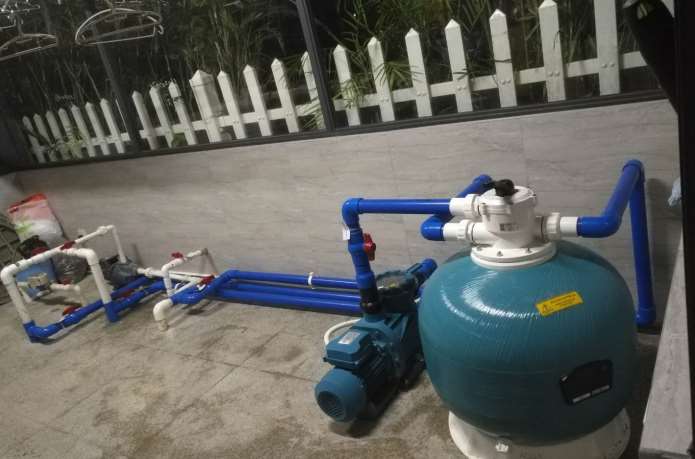 ?？诿酪晞e墅B3棟魚池過濾設(shè)備安裝工程